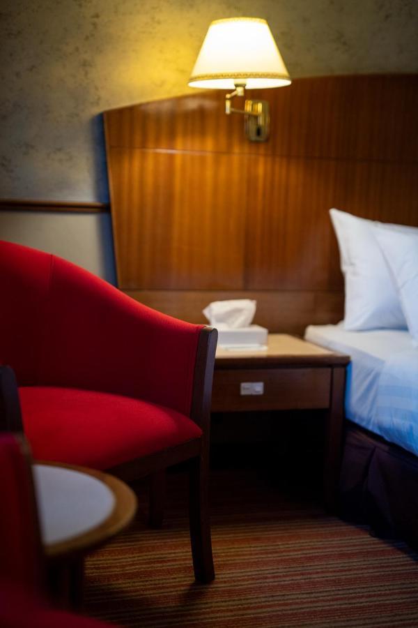 Merrida Hotel Klang Kültér fotó